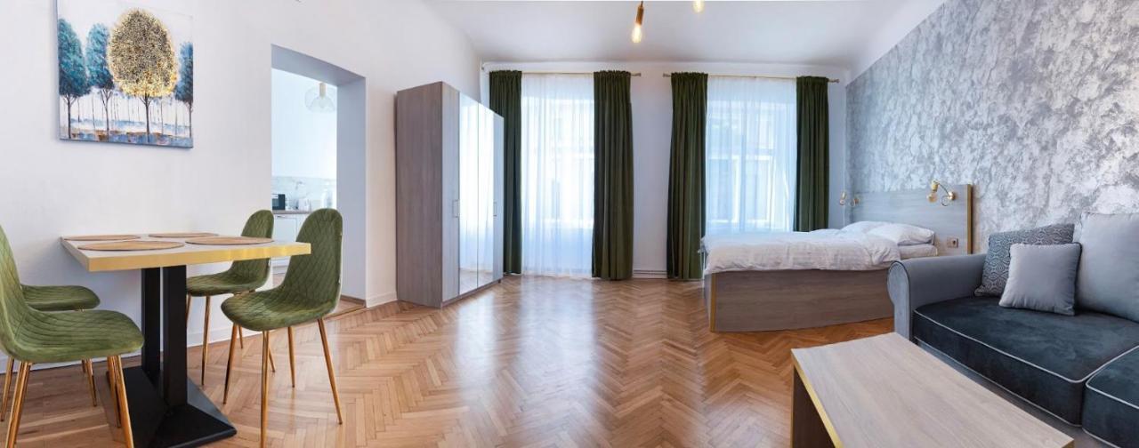 Excelsior 1 Apartamento